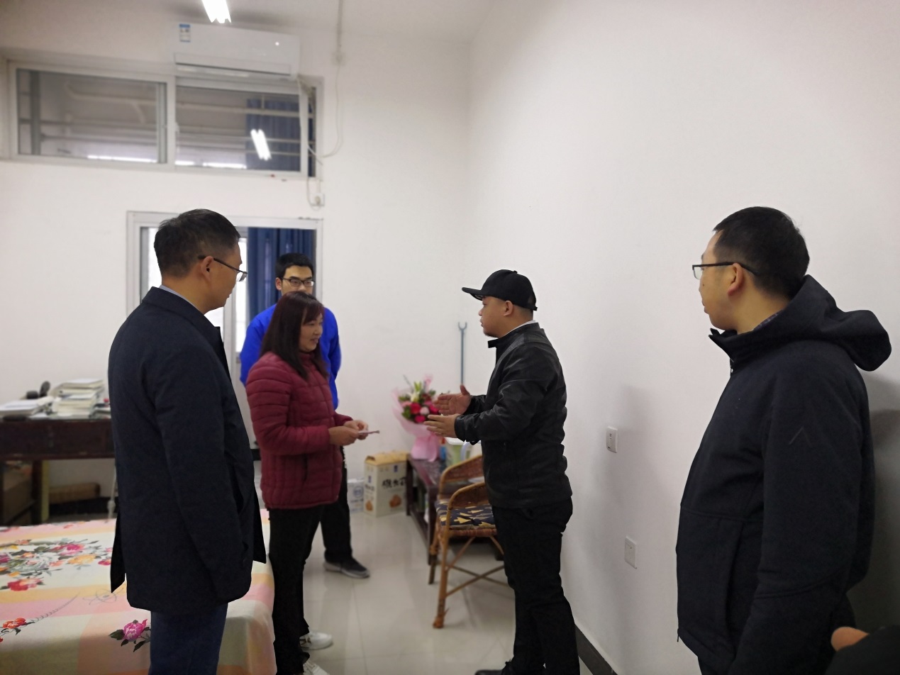 说明: c:\users\admin\desktop\2020级bwin官网工作\20级bwin官网 撰写新闻稿 2020.10.3-\qq图片20201129211239.jpg 说明: c:\users\admin\desktop\2020级bwin官网工作\20级bwin官网 撰写新闻稿 2020.10.3-\qq图片20201129211239.jpg